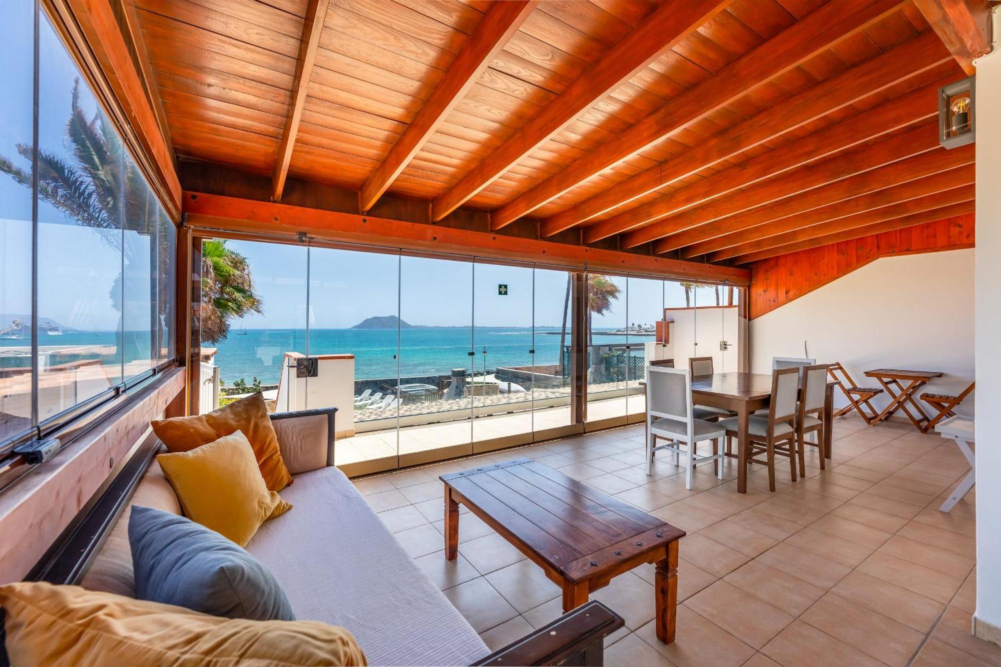 Villa Marina I Beachfront Corralejo By Holidays Home Buitenkant foto